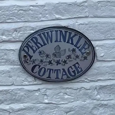 Periwinkle Cottage, Prázdninový dům